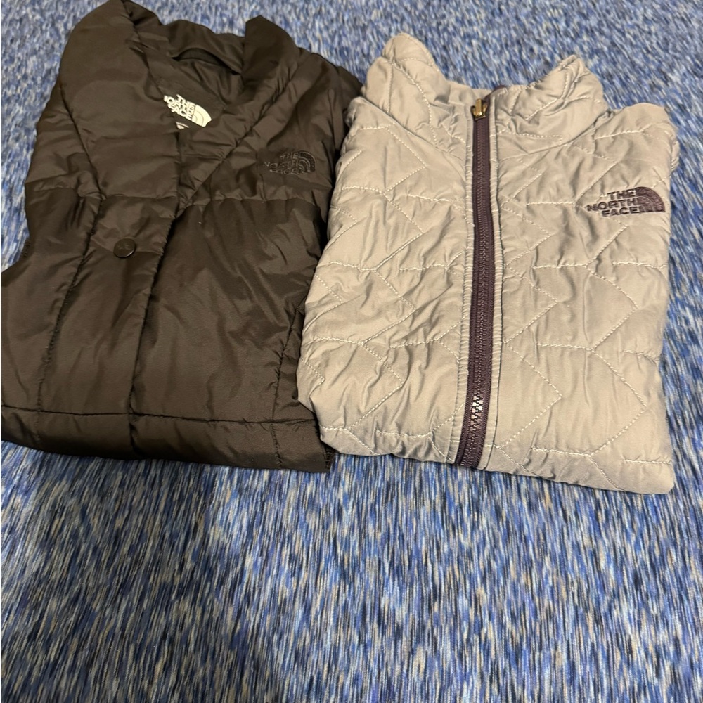 Northface winter vest can be usede in the fall winter’s weather